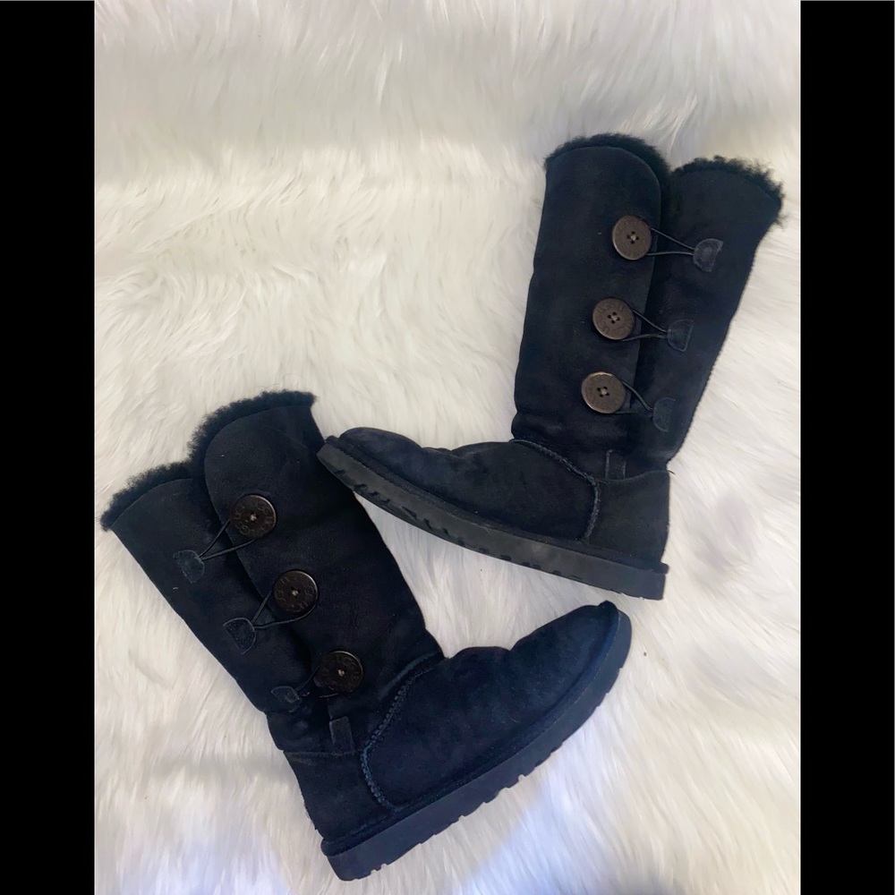 Ugg Three Button Bailey Boots- Tall Black - Size 5 - image 5